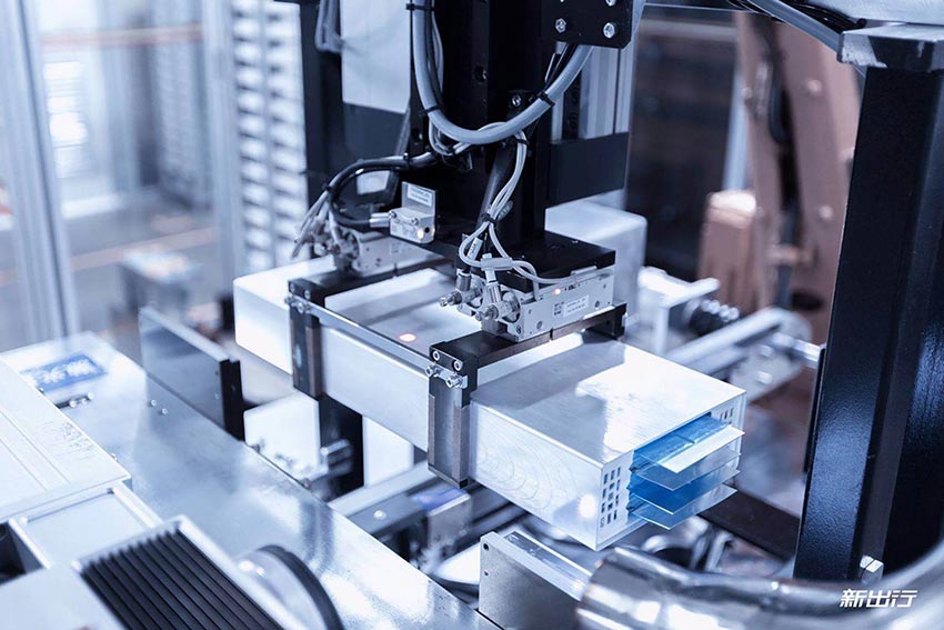 新能源汽車產(chǎn)業(yè)崛起，磁選設(shè)備電池材料除鐵助力電池行業(yè)發(fā)展